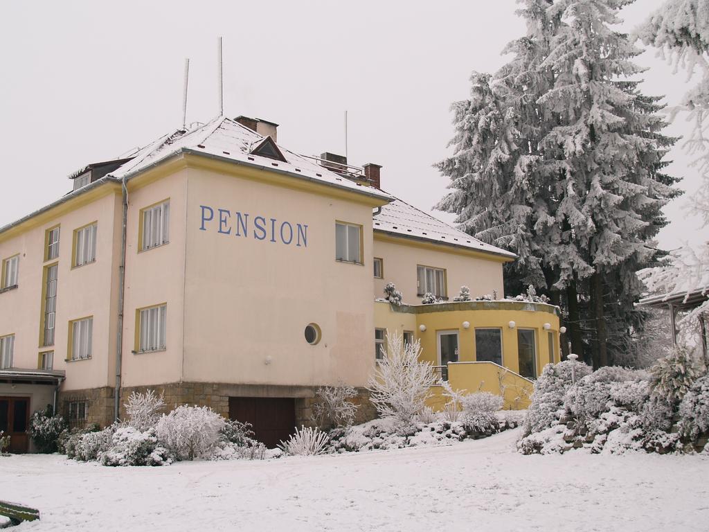 Pension Pod Šibeňákem Strmilov Esterno foto